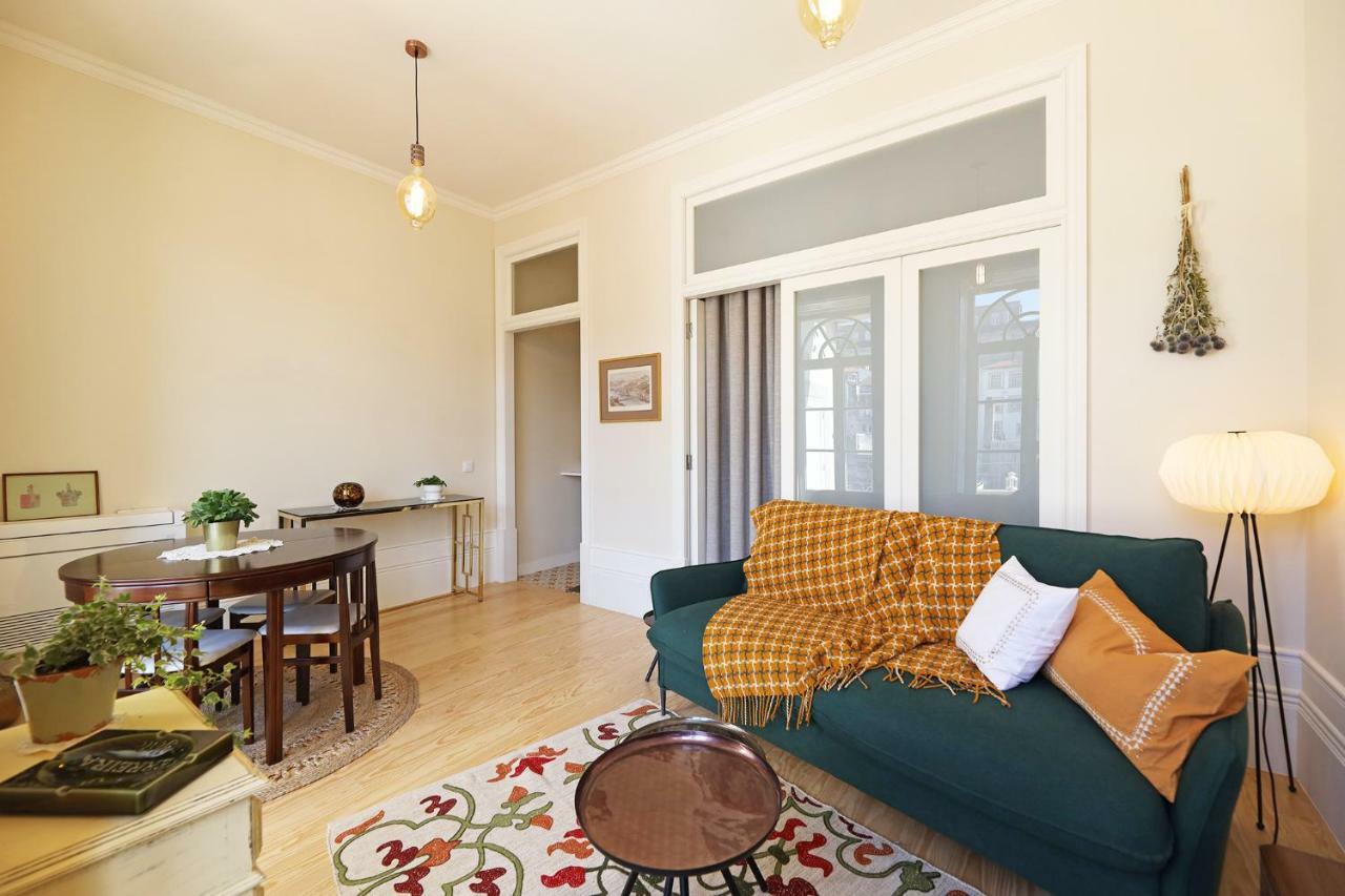 Flh Almada Cozy Apartment With View Porto Luaran gambar